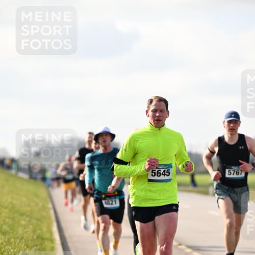 12.04.2026 - 45. Internationalen Wilhelmsburger Insellauf Dr. Thomas Lammeyer http://msf.ph/oto/9440154 12.04.2026 10:04:09 Laufen 4621, 5645, 5767 meine-sportfotos.de