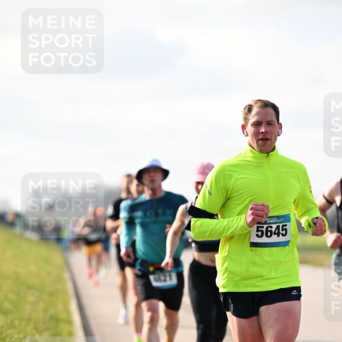 12.04.2026 - 45. Internationalen Wilhelmsburger Insellauf Dr. Thomas Lammeyer http://msf.ph/oto/9440159 12.04.2026 10:04:10 Laufen 0621, 5645 meine-sportfotos.de