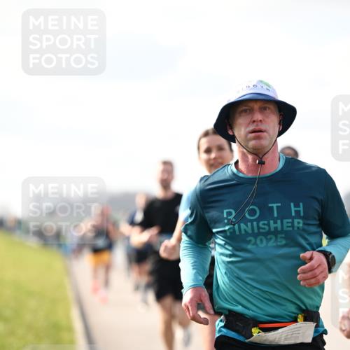 12.04.2026 - 45. Internationalen Wilhelmsburger Insellauf Dr. Thomas Lammeyer http://msf.ph/oto/9440171 12.04.2026 10:04:12 Laufen 2025 meine-sportfotos.de