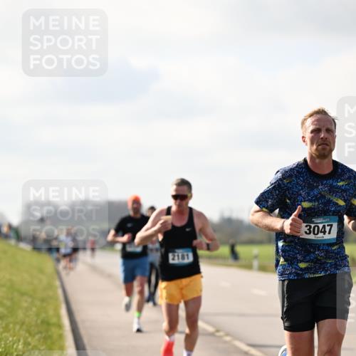 12.04.2026 - 45. Internationalen Wilhelmsburger Insellauf Dr. Thomas Lammeyer http://msf.ph/oto/9440198 12.04.2026 10:04:18 Laufen 2181, 3047 meine-sportfotos.de