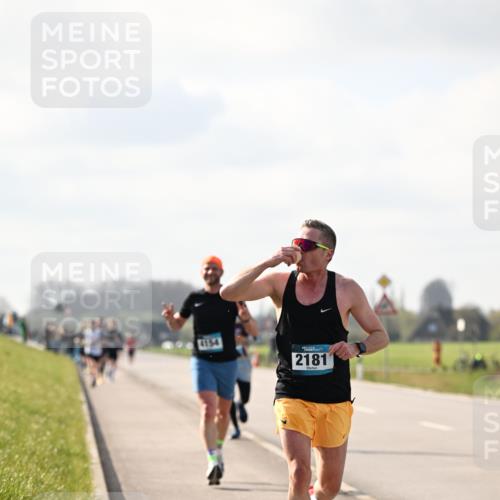 12.04.2026 - 45. Internationalen Wilhelmsburger Insellauf Dr. Thomas Lammeyer http://msf.ph/oto/9440204 12.04.2026 10:04:19 Laufen 2181 meine-sportfotos.de