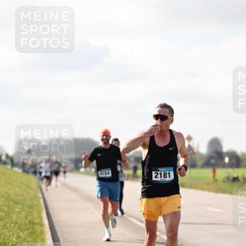 12.04.2026 - 45. Internationalen Wilhelmsburger Insellauf Dr. Thomas Lammeyer http://msf.ph/oto/9440205 12.04.2026 10:04:19 Laufen 4154, 2181, 8 meine-sportfotos.de