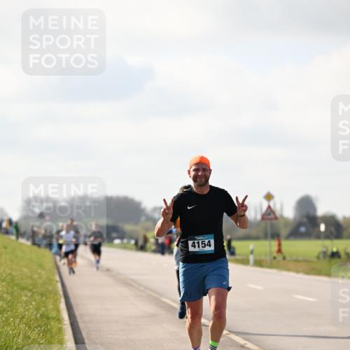 12.04.2026 - 45. Internationalen Wilhelmsburger Insellauf Dr. Thomas Lammeyer http://msf.ph/oto/9440215 12.04.2026 10:04:21 Laufen 4154 meine-sportfotos.de