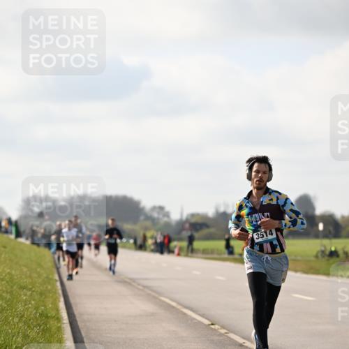 12.04.2026 - 45. Internationalen Wilhelmsburger Insellauf Dr. Thomas Lammeyer http://msf.ph/oto/9440227 12.04.2026 10:04:24 Laufen 3514 meine-sportfotos.de