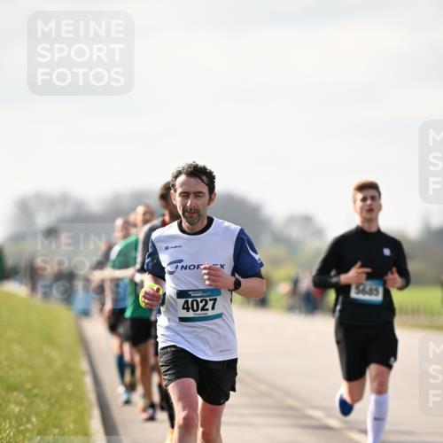 12.04.2026 - 45. Internationalen Wilhelmsburger Insellauf Dr. Thomas Lammeyer http://msf.ph/oto/9440255 12.04.2026 10:04:33 Laufen 4027, 5685 meine-sportfotos.de