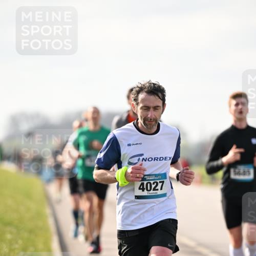 12.04.2026 - 45. Internationalen Wilhelmsburger Insellauf Dr. Thomas Lammeyer http://msf.ph/oto/9440264 12.04.2026 10:04:34 Laufen 4027, 3685 meine-sportfotos.de