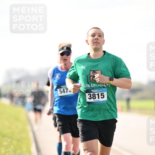 12.04.2026 - 45. Internationalen Wilhelmsburger Insellauf Dr. Thomas Lammeyer http://msf.ph/oto/9440287 12.04.2026 10:04:38 Laufen 547, 3815 meine-sportfotos.de