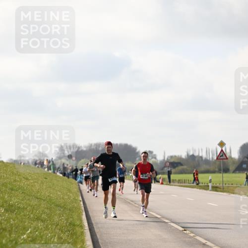 12.04.2026 - 45. Internationalen Wilhelmsburger Insellauf Dr. Thomas Lammeyer http://msf.ph/oto/9440317 12.04.2026 10:04:44 Laufen 5344, 4144 meine-sportfotos.de
