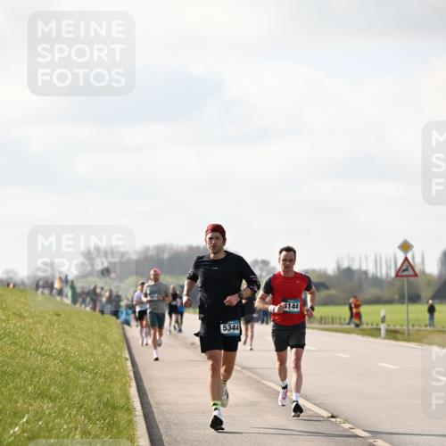 12.04.2026 - 45. Internationalen Wilhelmsburger Insellauf Dr. Thomas Lammeyer http://msf.ph/oto/9440328 12.04.2026 10:04:45 Laufen 5344, 1144 meine-sportfotos.de