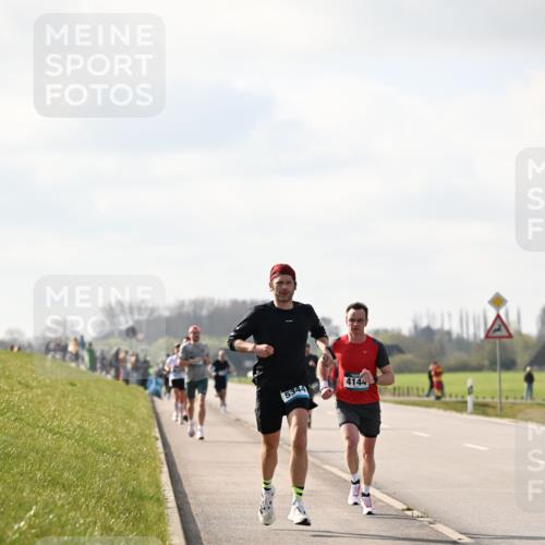 12.04.2026 - 45. Internationalen Wilhelmsburger Insellauf Dr. Thomas Lammeyer http://msf.ph/oto/9440330 12.04.2026 10:04:46 Laufen 5344, 4144 meine-sportfotos.de