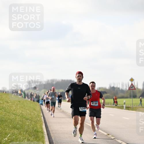 12.04.2026 - 45. Internationalen Wilhelmsburger Insellauf Dr. Thomas Lammeyer http://msf.ph/oto/9440332 12.04.2026 10:04:46 Laufen 5344, 4144 meine-sportfotos.de