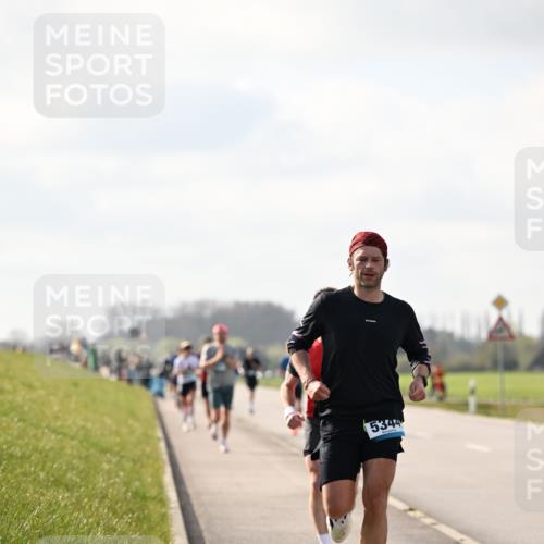 12.04.2026 - 45. Internationalen Wilhelmsburger Insellauf Dr. Thomas Lammeyer http://msf.ph/oto/9440341 12.04.2026 10:04:47 Laufen 5344 meine-sportfotos.de