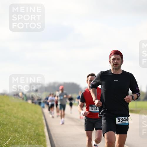 12.04.2026 - 45. Internationalen Wilhelmsburger Insellauf Dr. Thomas Lammeyer http://msf.ph/oto/9440347 12.04.2026 10:04:48 Laufen 4144, 5344 meine-sportfotos.de