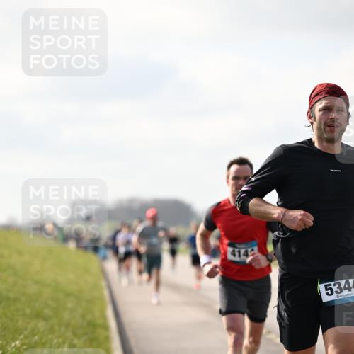 12.04.2026 - 45. Internationalen Wilhelmsburger Insellauf Dr. Thomas Lammeyer http://msf.ph/oto/9440351 12.04.2026 10:04:49 Laufen 414, 5344 meine-sportfotos.de