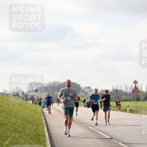 12.04.2026 - 45. Internationalen Wilhelmsburger Insellauf Dr. Thomas Lammeyer http://msf.ph/oto/9440371 12.04.2026 10:04:52 Laufen 4651, 4068 meine-sportfotos.de
