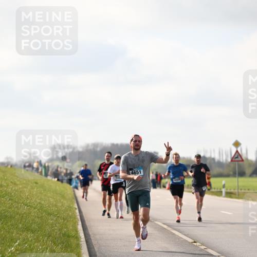 12.04.2026 - 45. Internationalen Wilhelmsburger Insellauf Dr. Thomas Lammeyer http://msf.ph/oto/9440377 12.04.2026 10:04:53 Laufen 4651 meine-sportfotos.de
