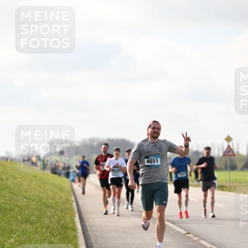 12.04.2026 - 45. Internationalen Wilhelmsburger Insellauf Dr. Thomas Lammeyer http://msf.ph/oto/9440384 12.04.2026 10:04:54 Laufen 4651 meine-sportfotos.de