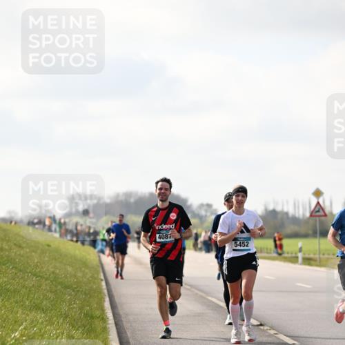 12.04.2026 - 45. Internationalen Wilhelmsburger Insellauf Dr. Thomas Lammeyer http://msf.ph/oto/9440409 12.04.2026 10:04:57 Laufen 4087, 5452 meine-sportfotos.de
