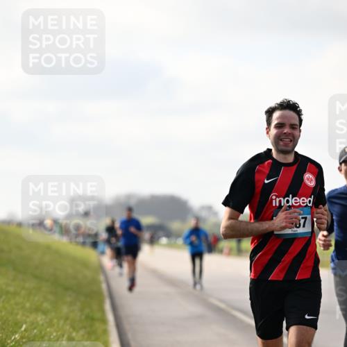12.04.2026 - 45. Internationalen Wilhelmsburger Insellauf Dr. Thomas Lammeyer http://msf.ph/oto/9440432 12.04.2026 10:05:01 Laufen 37 meine-sportfotos.de