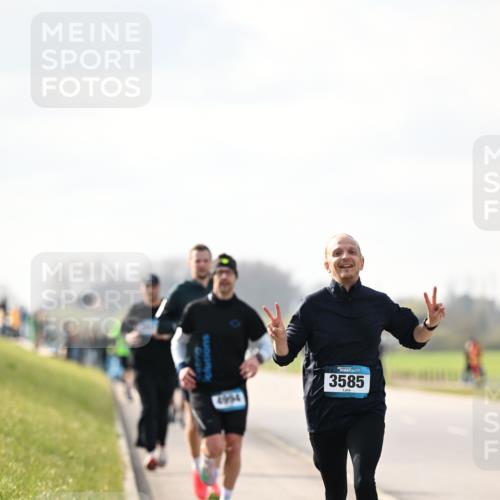 12.04.2026 - 45. Internationalen Wilhelmsburger Insellauf Dr. Thomas Lammeyer http://msf.ph/oto/9440452 12.04.2026 10:05:12 Laufen 3585 meine-sportfotos.de