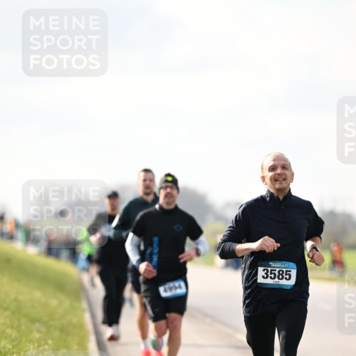 12.04.2026 - 45. Internationalen Wilhelmsburger Insellauf Dr. Thomas Lammeyer http://msf.ph/oto/9440457 12.04.2026 10:05:13 Laufen 3585 meine-sportfotos.de