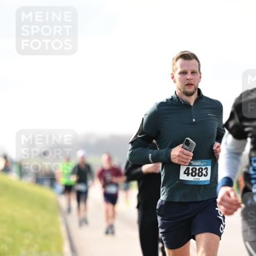 12.04.2026 - 45. Internationalen Wilhelmsburger Insellauf Dr. Thomas Lammeyer http://msf.ph/oto/9440481 12.04.2026 10:05:17 Laufen 4883 meine-sportfotos.de