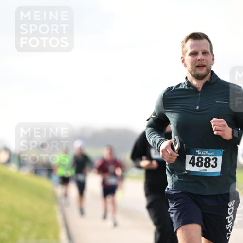 12.04.2026 - 45. Internationalen Wilhelmsburger Insellauf Dr. Thomas Lammeyer http://msf.ph/oto/9440484 12.04.2026 10:05:17 Laufen 4883 meine-sportfotos.de
