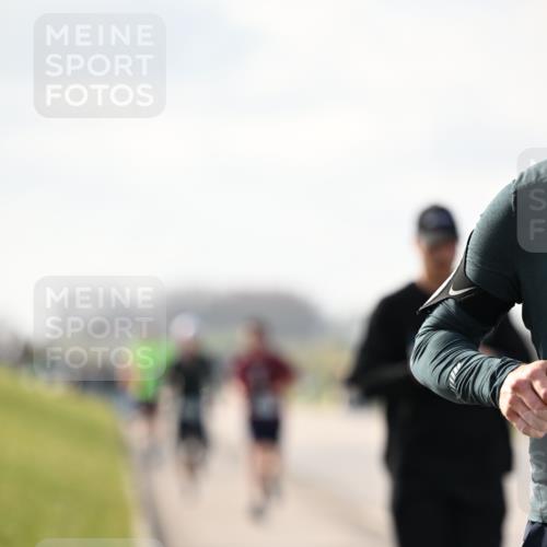 12.04.2026 - 45. Internationalen Wilhelmsburger Insellauf Dr. Thomas Lammeyer http://msf.ph/oto/9440491 12.04.2026 10:05:18 Laufen  meine-sportfotos.de