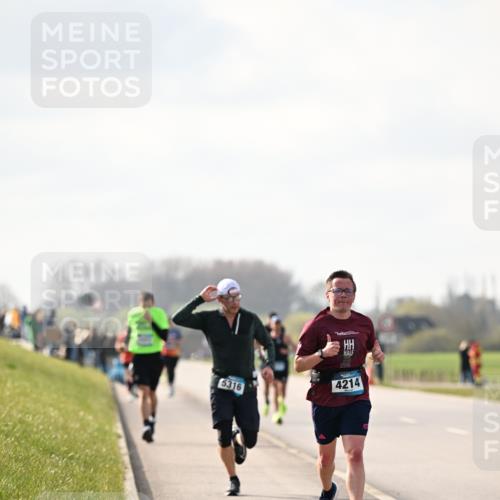 12.04.2026 - 45. Internationalen Wilhelmsburger Insellauf Dr. Thomas Lammeyer http://msf.ph/oto/9440508 12.04.2026 10:05:21 Laufen 5316, 4214 meine-sportfotos.de