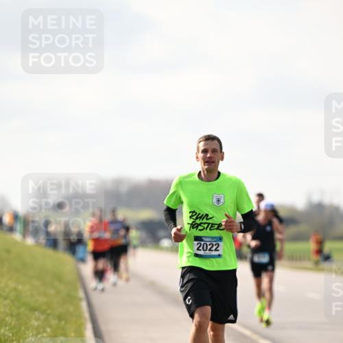 12.04.2026 - 45. Internationalen Wilhelmsburger Insellauf Dr. Thomas Lammeyer http://msf.ph/oto/9440559 12.04.2026 10:05:28 Laufen 2022 meine-sportfotos.de