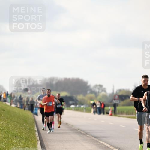 12.04.2026 - 45. Internationalen Wilhelmsburger Insellauf Dr. Thomas Lammeyer http://msf.ph/oto/9440580 12.04.2026 10:05:31 Laufen  meine-sportfotos.de