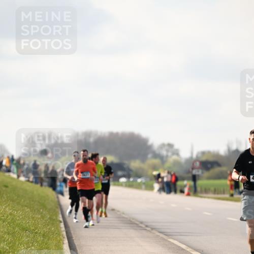 12.04.2026 - 45. Internationalen Wilhelmsburger Insellauf Dr. Thomas Lammeyer http://msf.ph/oto/9440584 12.04.2026 10:05:32 Laufen  meine-sportfotos.de