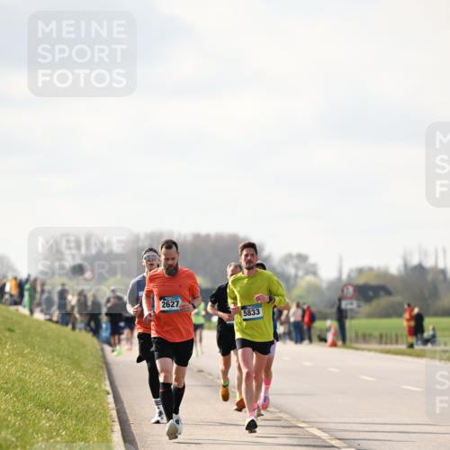 12.04.2026 - 45. Internationalen Wilhelmsburger Insellauf Dr. Thomas Lammeyer http://msf.ph/oto/9440608 12.04.2026 10:05:36 Laufen 2627, 5833 meine-sportfotos.de