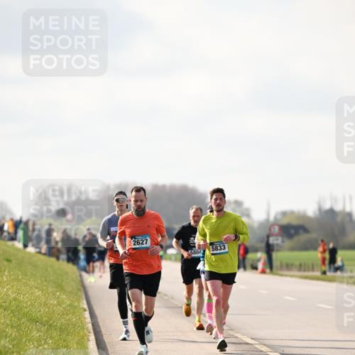 12.04.2026 - 45. Internationalen Wilhelmsburger Insellauf Dr. Thomas Lammeyer http://msf.ph/oto/9440612 12.04.2026 10:05:36 Laufen 2627, 5833, 5804 meine-sportfotos.de