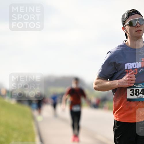 12.04.2026 - 45. Internationalen Wilhelmsburger Insellauf Dr. Thomas Lammeyer http://msf.ph/oto/9440656 12.04.2026 10:05:43 Laufen 723, 45, 384 meine-sportfotos.de
