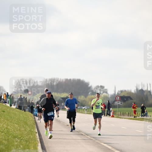 12.04.2026 - 45. Internationalen Wilhelmsburger Insellauf Dr. Thomas Lammeyer http://msf.ph/oto/9440691 12.04.2026 10:05:49 Laufen 3735, 3904 meine-sportfotos.de