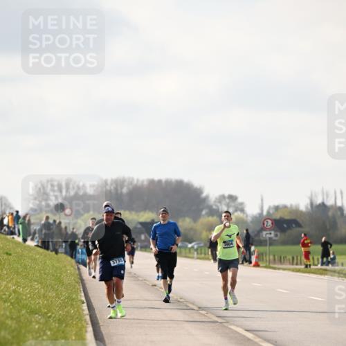 12.04.2026 - 45. Internationalen Wilhelmsburger Insellauf Dr. Thomas Lammeyer http://msf.ph/oto/9440695 12.04.2026 10:05:50 Laufen 3735, 3904 meine-sportfotos.de