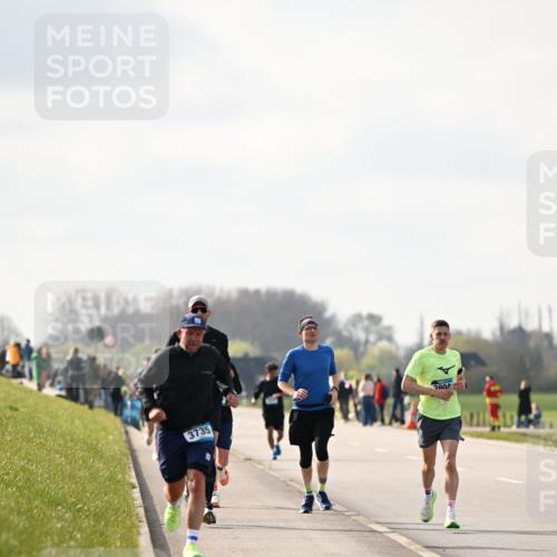 12.04.2026 - 45. Internationalen Wilhelmsburger Insellauf Dr. Thomas Lammeyer http://msf.ph/oto/9440717 12.04.2026 10:05:53 Laufen 2, 3735 meine-sportfotos.de