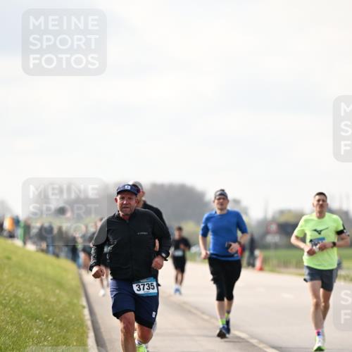 12.04.2026 - 45. Internationalen Wilhelmsburger Insellauf Dr. Thomas Lammeyer http://msf.ph/oto/9440728 12.04.2026 10:05:55 Laufen 3735 meine-sportfotos.de