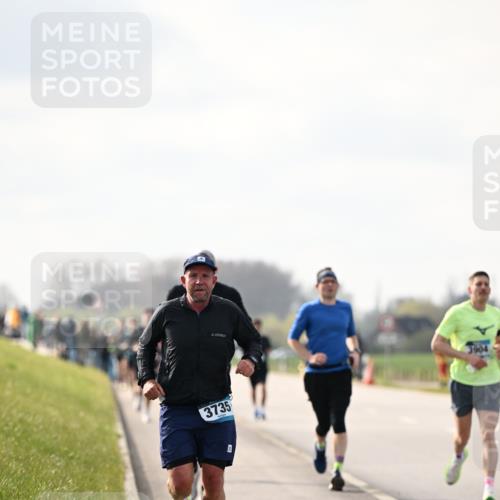 12.04.2026 - 45. Internationalen Wilhelmsburger Insellauf Dr. Thomas Lammeyer http://msf.ph/oto/9440731 12.04.2026 10:05:55 Laufen 3735 meine-sportfotos.de