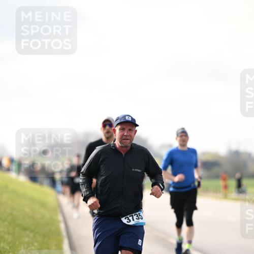 12.04.2026 - 45. Internationalen Wilhelmsburger Insellauf Dr. Thomas Lammeyer http://msf.ph/oto/9440741 12.04.2026 10:05:56 Laufen 3735 meine-sportfotos.de