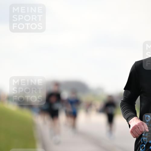 12.04.2026 - 45. Internationalen Wilhelmsburger Insellauf Dr. Thomas Lammeyer http://msf.ph/oto/9440778 12.04.2026 10:06:02 Laufen  meine-sportfotos.de