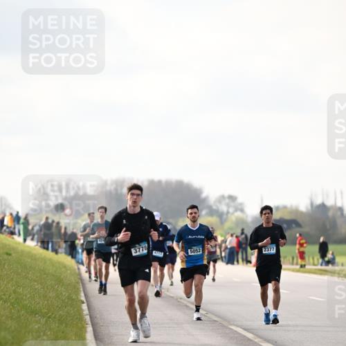 12.04.2026 - 45. Internationalen Wilhelmsburger Insellauf Dr. Thomas Lammeyer http://msf.ph/oto/9440784 12.04.2026 10:06:03 Laufen 3778, 4713, 5052, 2377 meine-sportfotos.de