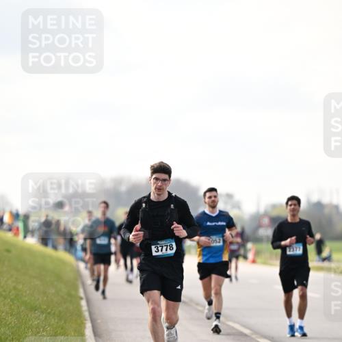 12.04.2026 - 45. Internationalen Wilhelmsburger Insellauf Dr. Thomas Lammeyer http://msf.ph/oto/9440797 12.04.2026 10:06:05 Laufen 3778, 052 meine-sportfotos.de