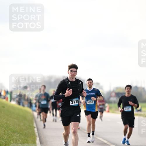 12.04.2026 - 45. Internationalen Wilhelmsburger Insellauf Dr. Thomas Lammeyer http://msf.ph/oto/9440799 12.04.2026 10:06:05 Laufen 3778, 5052 meine-sportfotos.de