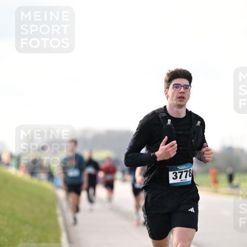 12.04.2026 - 45. Internationalen Wilhelmsburger Insellauf Dr. Thomas Lammeyer http://msf.ph/oto/9440815 12.04.2026 10:06:08 Laufen 3778 meine-sportfotos.de