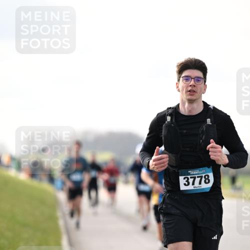12.04.2026 - 45. Internationalen Wilhelmsburger Insellauf Dr. Thomas Lammeyer http://msf.ph/oto/9440818 12.04.2026 10:06:08 Laufen 3778 meine-sportfotos.de
