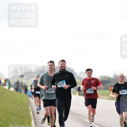 12.04.2026 - 45. Internationalen Wilhelmsburger Insellauf Dr. Thomas Lammeyer http://msf.ph/oto/9440876 12.04.2026 10:06:17 Laufen 3355, 4127, 4748, 3081 meine-sportfotos.de