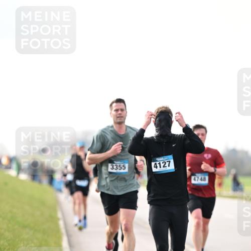 12.04.2026 - 45. Internationalen Wilhelmsburger Insellauf Dr. Thomas Lammeyer http://msf.ph/oto/9440886 12.04.2026 10:06:18 Laufen 3355, 4127, 4748 meine-sportfotos.de