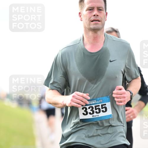 12.04.2026 - 45. Internationalen Wilhelmsburger Insellauf Dr. Thomas Lammeyer http://msf.ph/oto/9440902 12.04.2026 10:06:22 Laufen 3355 meine-sportfotos.de
